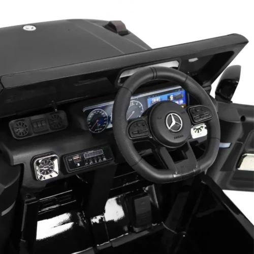 Czarny samochod dla dziecka na pilot Mercedes AMG G63.webp