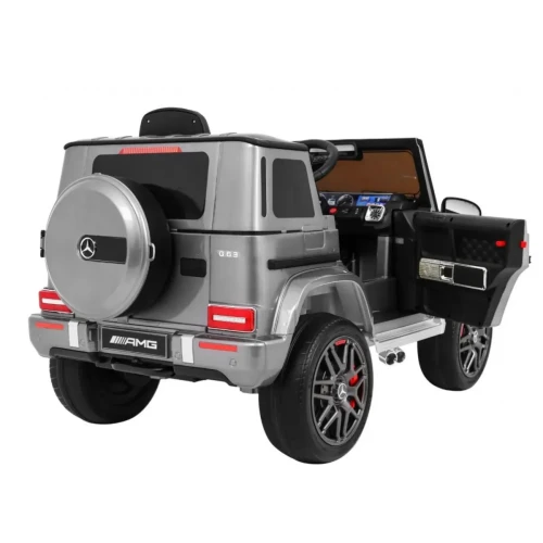Srebrny samochód elektryczny dla dzieci Mercedes AMG G63.webp