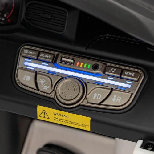 Białe elektryczne auto dla dzieci Maserati MC20 GT2.webp