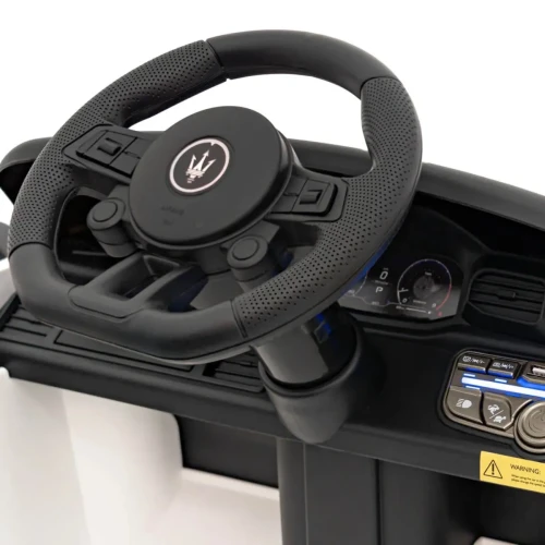 Biały elektryczny samochód dla dzieci Maserati MC20 GT2.webp