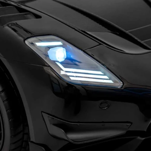 Czarny samochodzik elektryczny dla dzieci Maserati MC20 GT2.webp