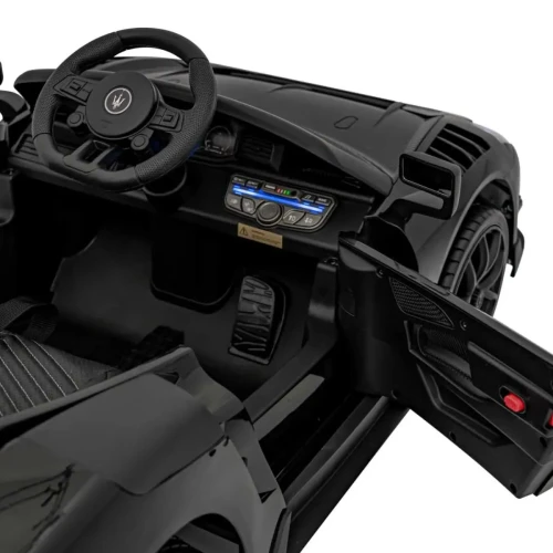 Czarny samochód elektryczny dla dzieci Maserati MC20 GT2.webp