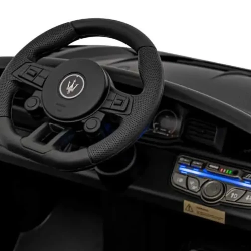 Czarny samochód elektryczny dla dziecka Maserati MC20 GT2.webp