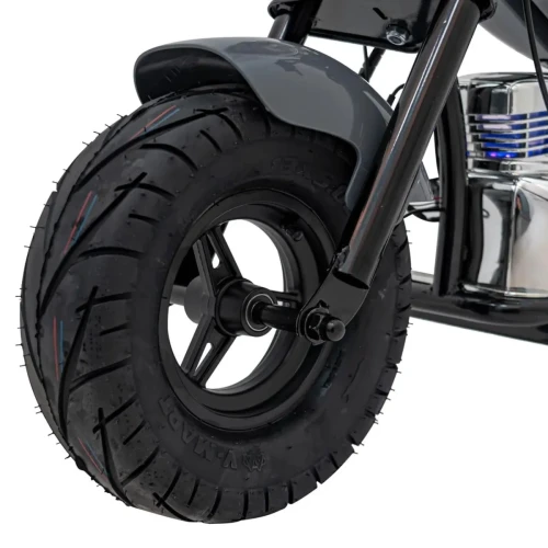 Szary motocykl Motorek Chopper Warrior.webp