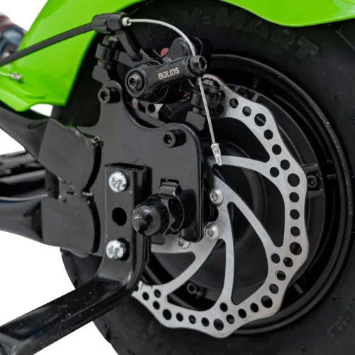 Zielony motocykl Motorek Chopper Warrior.webp