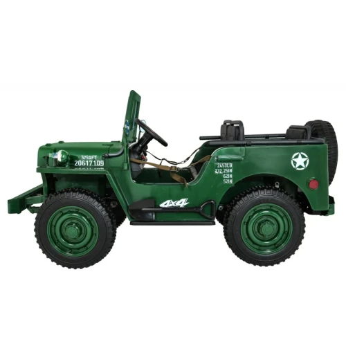 Zielony samochodzik elektryczny dla dzieci Wojskowe Retro dla 3 dzieci 4x4.webp