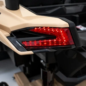 Czarny samochód elektryczny dla dzieci Buggy Maverick Turbo RR.webp