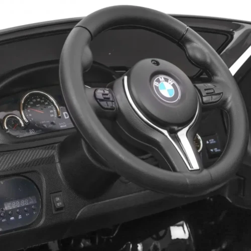 Czarne elektryczne auto dla dziecka BMW X6M.webp