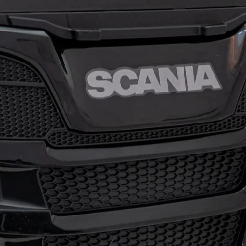 Czarny samochodzik dla dziecka na akumulator tir Scania R-SERIES.webp