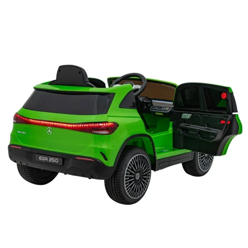 Zielone auto na akumulator  Mercedes Benz EQA 250.webp