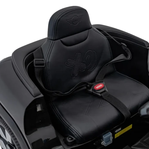 Czarny samochód akumulatorowy dla dzieci Mini Cooper Concept Aceman.webp
