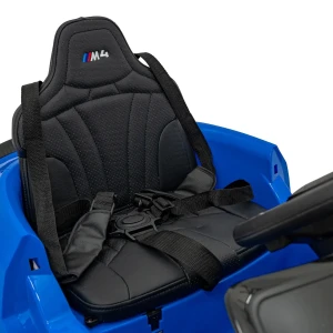 Niebieskie auto na akumulator dla 3 latka BMW M4.webp