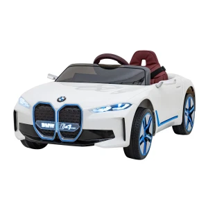 Białe auto akumulatorowe dla dzieci BMW i4.webp