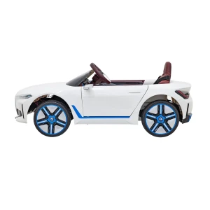 Białe auto na akumulator dla 5 latka BMW i4.webp