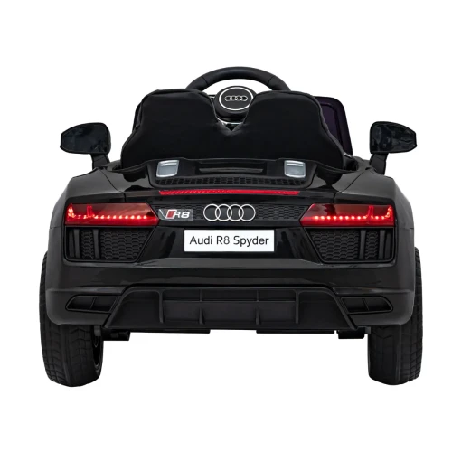 Policyjne auto na pilot dla dziecka Audi R8.webp