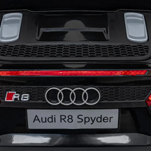 Policyjny samochod dla dziecka na pilot Audi R8.webp