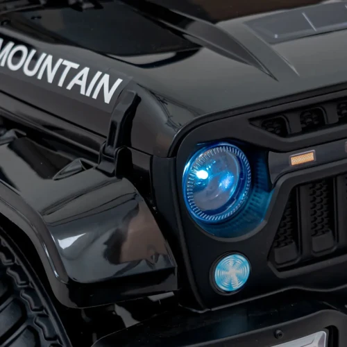 Czarne auto na akumulator dla 5 latka terenowe na pilota - Off Road MOUNTAIN.webp