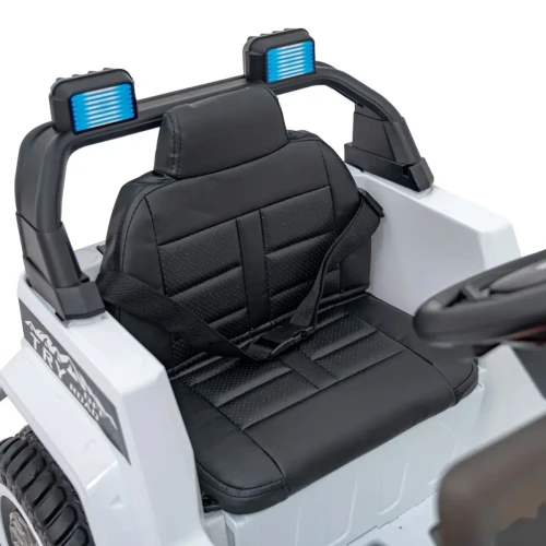 Białe elektryczne auto dla dzieci terenowe na pilota - Off Road MOUNTAIN.webp