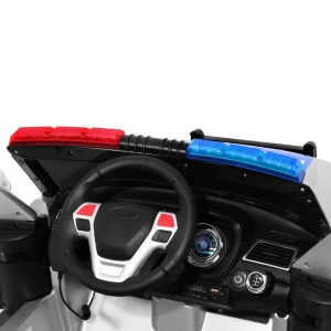 Samochód Policyjny na Akumulator - Polska Policja - widok środka.webp