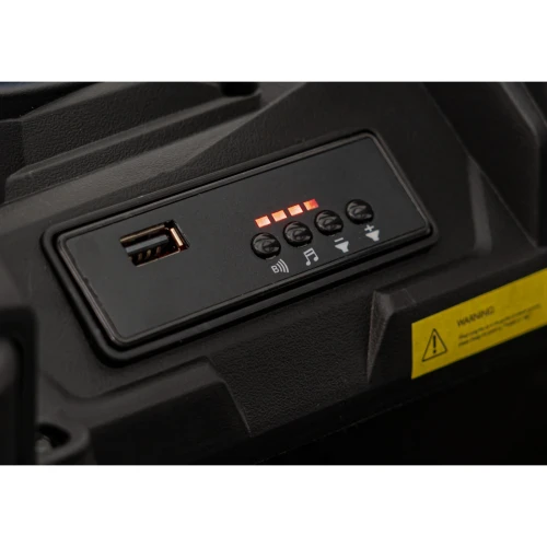Buggy UTV Racing 4x4 - Autko na Akumulator - ATV Defend 4x4 radio.webp