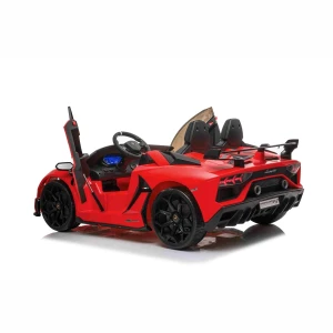 Lamborghini Aventador SVJ 12V 7ah 2x200W Roadster SX2028 - widok boczny z otwartymi drzwiami.webp