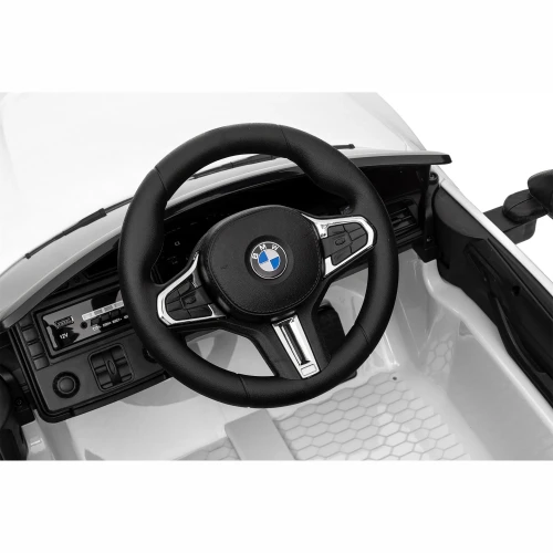Mocne BMW M4 Dla Dzieci z Licencją 12V 14Ah, 2x45W, SX2418 - Biały - kierownica.webp