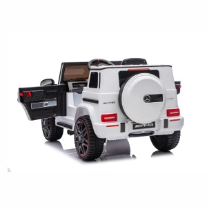 Mercedes AMG G63 z Licencją 4x4, 4x30W 12V 7Ah - bialy - widok z tylu.webp