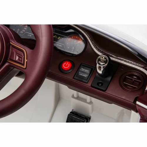 Bentley Bacalar JE1008 - na akumulator - kolor biały - kokpit kierowcy i stacyjka.webp