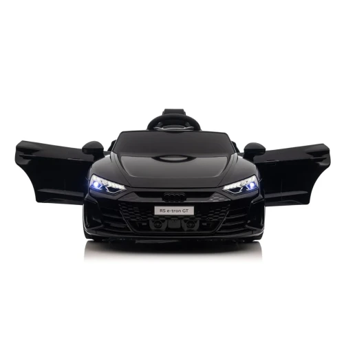 Pojazd_Audi_RS_E-Trone_GT_czarny_dla_dzieci_przod_otwarte_drzwi.webp
