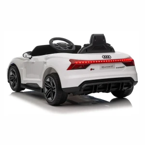 Audi RS E-Tron GT Dla Dzieci - 4x30W, 12-7Ah 4x4 QLS6888 - Kolor Biały - tył.webp