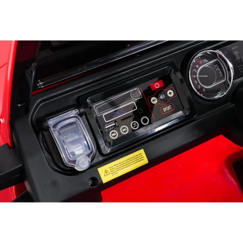 pojazd-jeep-wrangler-rubicon-lift-czerwony-radio.webp