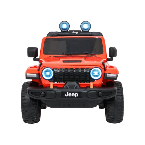 Pomarańczowy Jeep Wrangler Rubicon na akumulator ze świecącymi reflektorami – niebieskie podświetlenie lamp i halogenów w aucie dla dzieci.webp