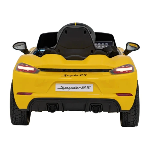 Widok z tyłu z napisem i tablicą Spyder RS – żółte Porsche Spyder RS 718 na akumulator dla dzieci.webp