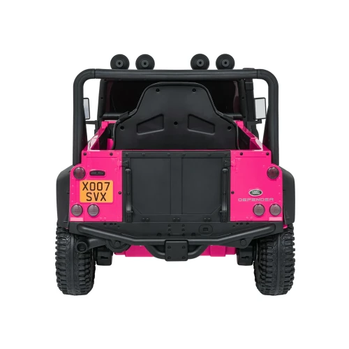 Widok z tyłu z tablicą rejestracyjną i lampami – różowy Land Rover Defender 110 SVX Concept na akumulator dla dzieci.webp