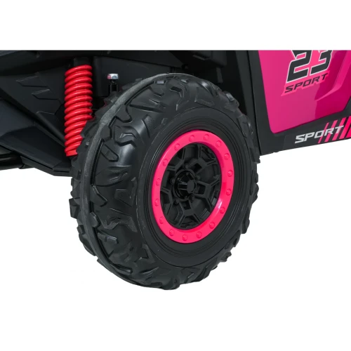 Koło terenowe z różową felgą i napisem SPORT – zbliżenie różowego buggy Turbo 23 4x4 na akumulator dla dzieci.webp