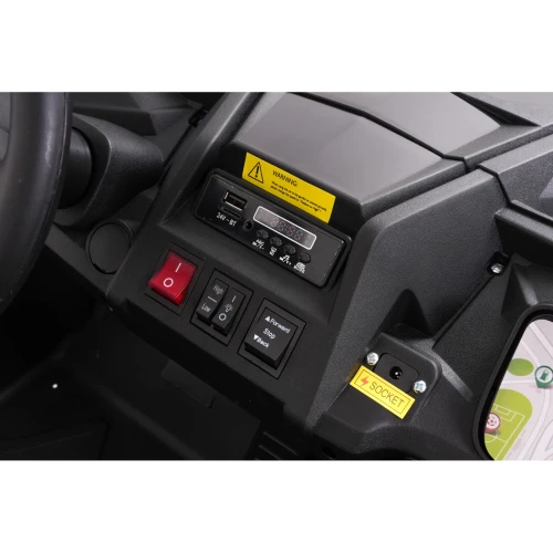 Panel audio z portem USB, odtwarzaczem MP3 i włącznikami – deska rozdzielcza Buggy ATV Racing 4x4 UTV-2000 dla dzieci.webp