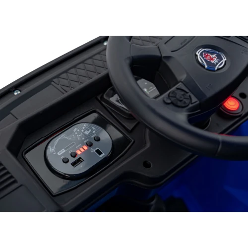 Panel audio z portem USB, odtwarzaczem MP3 i przyciskami – deska rozdzielcza niebieskiej Scanii R Serie na akumulator dla dzieci.webp