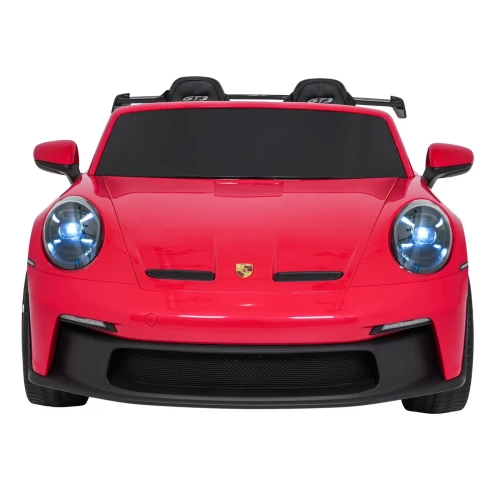 Widok z przodu z podświetlonymi reflektorami LED i emblematem Porsche – czerwone Porsche 911 GT3 STRONG MP4 na akumulator dla dzieci.webp