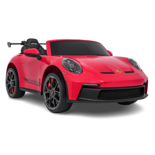 Ujęcie przodu i boku z maską, emblematem Porsche i spojlerem – czerwone Porsche 911 GT3 STRONG MP4 na akumulator dla dzieci.webp