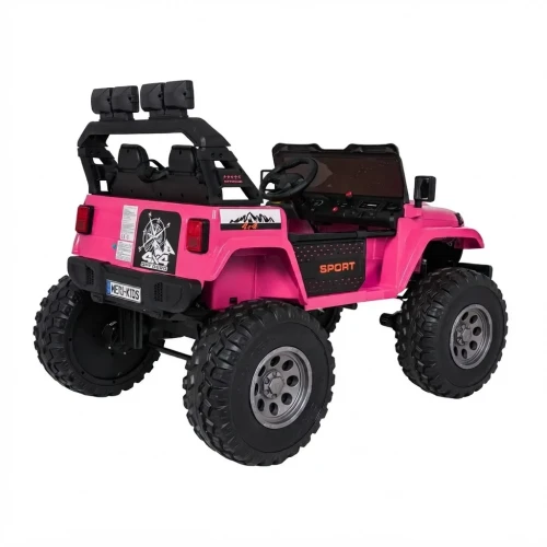 Ujęcie tyłu i boku z kokpitem, kierownicą i naklejką 4x4 OFF ROAD – różowy Extreme Sport 4x4, pojazd terenowy na akumulator dla dzieci.webp