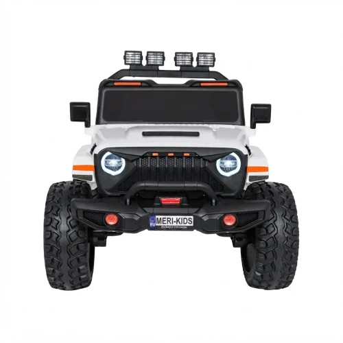 Widok z przodu ze świecącymi reflektorami LED i halogenami na dachu – biały Extreme Sport 4x4, auto elektryczne na akumulator dla dzieci.webp