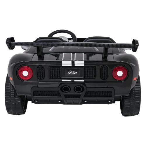 Widok z tyłu ze spojlerem, lampami LED i tablicą Ford – czarny Ford GT na akumulator dla dzieci.webp