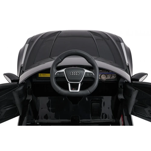 Kierownica z logo Audi, włącznik zasilania i przyciski jazdy DR – kokpit czarnego Audi RS6 Avant GT na akumulator dla dzieci.webp