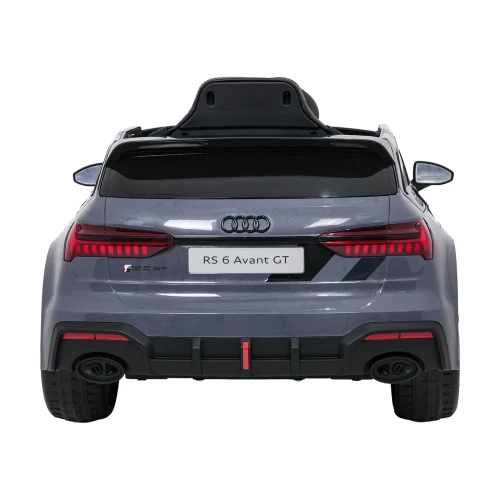 Widok z tyłu z logo Audi, lampami LED i tablicą RS 6 Avant GT – szare Audi RS6 Avant GT na akumulator dla dzieci.webp
